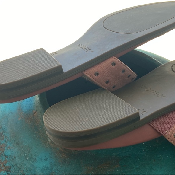 Vionic sandals - Picture 12 of 12